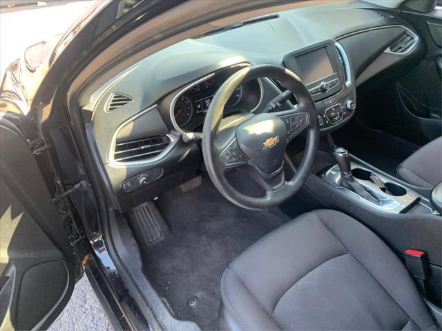 Photo of 2018 Mosaic Black Metallic Chevrolet Malibu