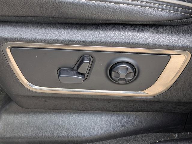 Photo of 2021 Granite Crystal Clearcoat Metallic RAM 1500