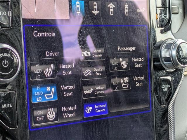 Photo of 2021 Granite Crystal Clearcoat Metallic RAM 1500