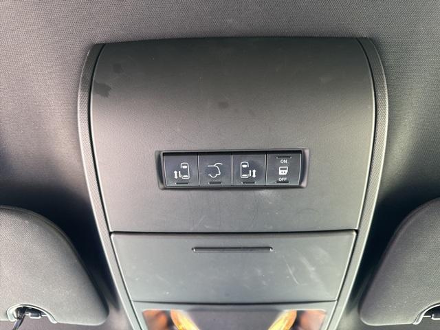 Photo of 2020 White Knuckle Clearcoat Dodge Grand Caravan