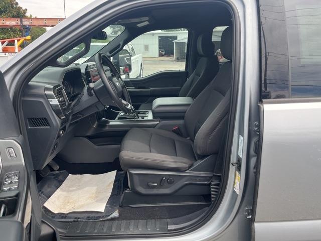 Photo of 2023 Iconic Silver Metallic Ford F-150