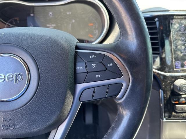 Photo of 2020 Velvet Red Pearlcoat Jeep Grand Cherokee
