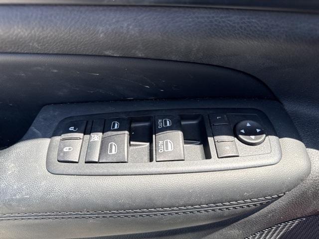 Photo of 2020 Velvet Red Pearlcoat Jeep Grand Cherokee
