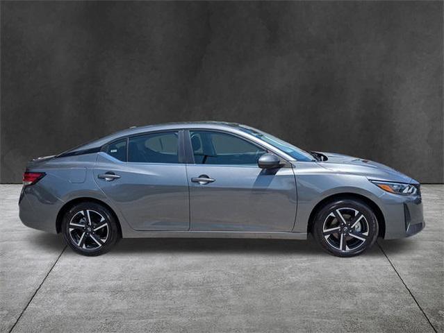 Photo of 2024 Gun Metallic Nissan Sentra