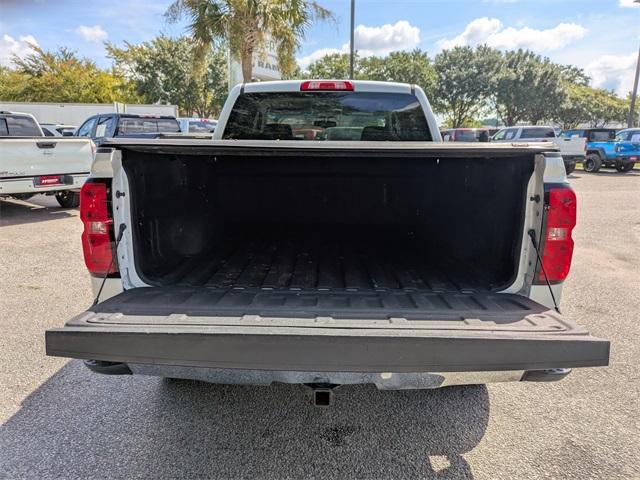 Photo of 2018 Iridescent Pearl Tricoat Chevrolet Silverado 1500