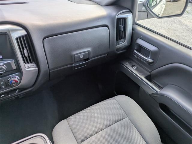 Photo of 2018 Iridescent Pearl Tricoat Chevrolet Silverado 1500