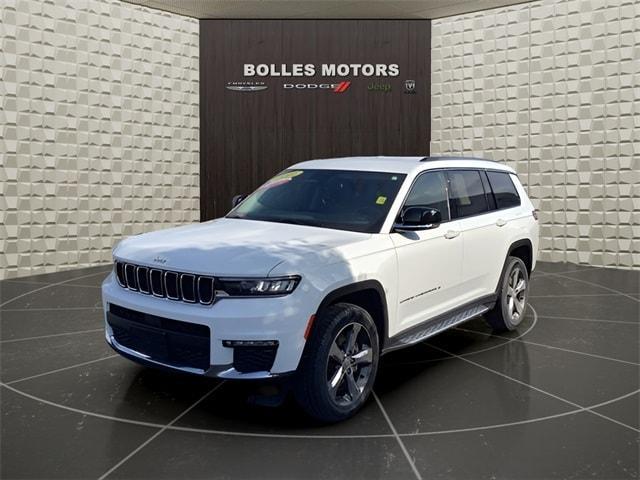 Photo of 2021 Bright White Clearcoat Jeep Grand Cherokee L
