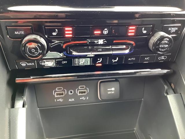 Photo of 2025 Diamond Black Jeep Grand Cherokee