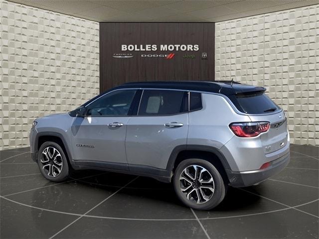 Photo of 2023 Billet Silver Metallic Clearcoat Jeep Compass
