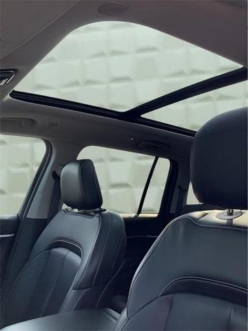 Photo of 2022 Velvet Red Pearlcoat Jeep Grand Cherokee