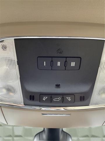 Photo of 2022 Bright White Clearcoat Jeep Grand Cherokee WK