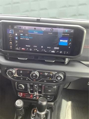 Photo of 2024 Granite Crystal Clearcoat Metallic Jeep Wrangler