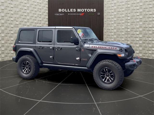 Photo of 2024 Granite Crystal Clearcoat Metallic Jeep Wrangler