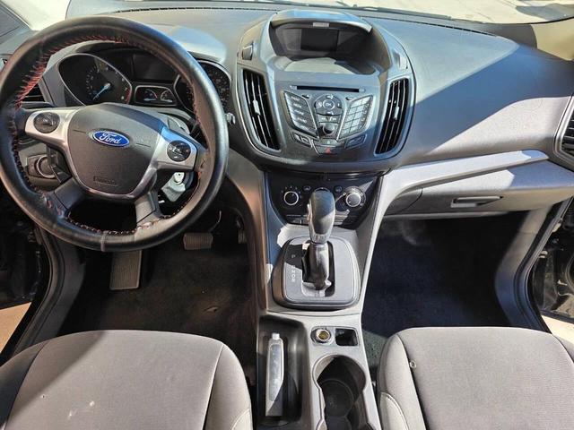 Photo of 2016 Shadow Black Ford Escape