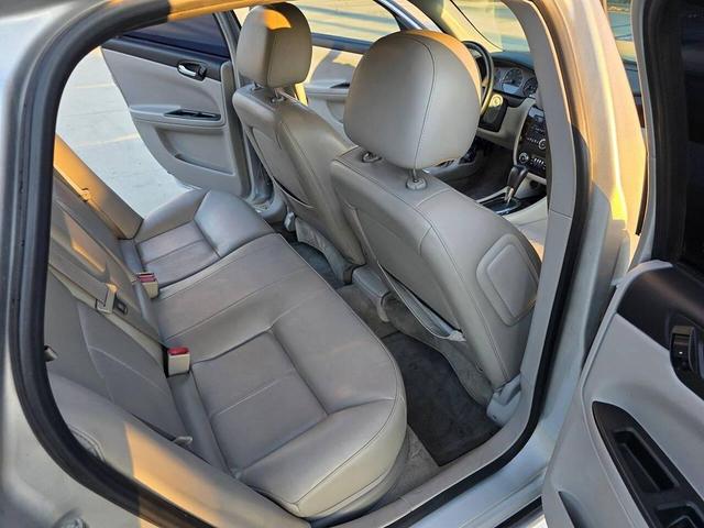 Photo of 2012 Silver Ice Metallic Chevrolet Impala