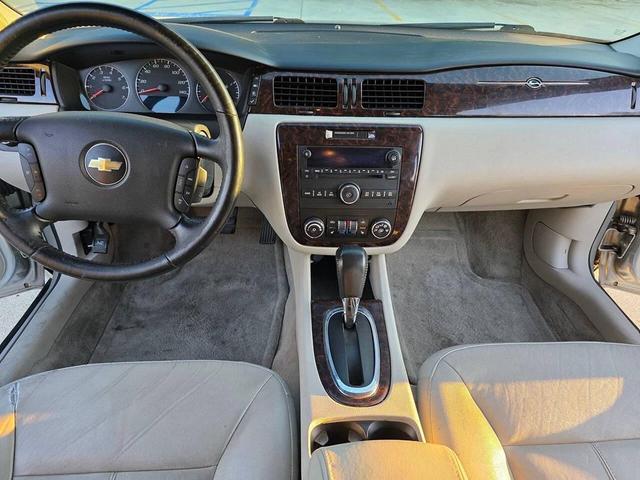 Photo of 2012 Silver Ice Metallic Chevrolet Impala