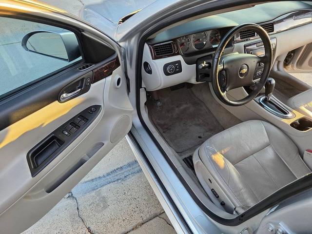 Photo of 2012 Silver Ice Metallic Chevrolet Impala