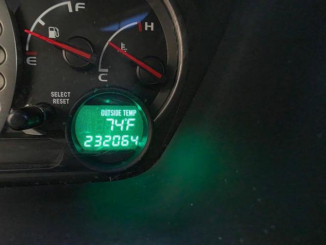Photo of 2005 Sage Brush Pearl Honda Pilot