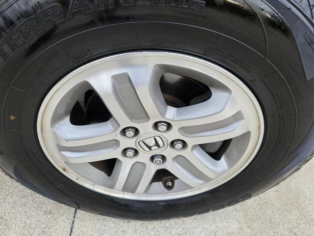 Photo of 2005 Sage Brush Pearl Honda Pilot