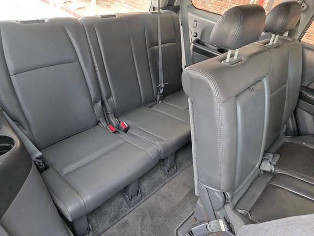 Photo of 2005 Sage Brush Pearl Honda Pilot