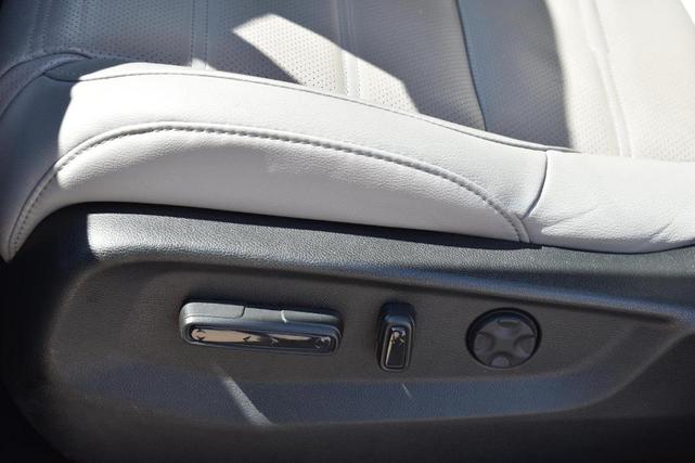 Photo of 2019 Lunar Silver Metallic Honda CR-V