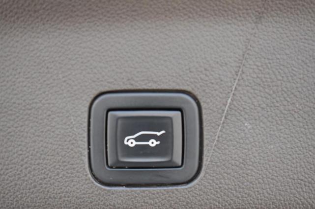 Photo of 2022 Satin Steel Metallic GMC Yukon