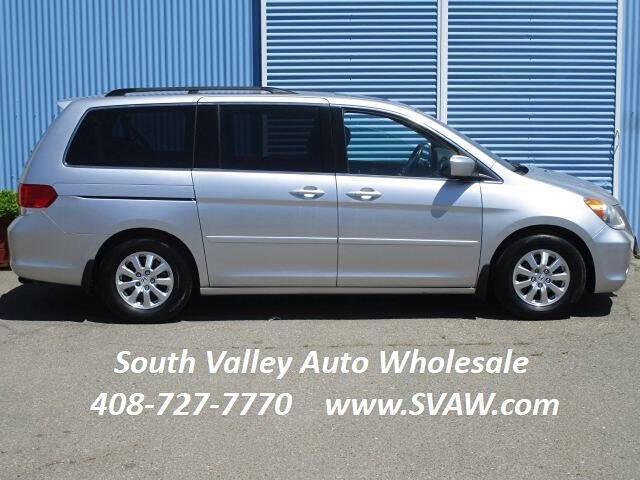 Photo of 2010 Alabaster Silver Metallic Honda Odyssey