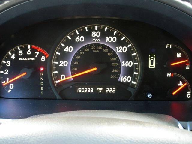 Photo of 2010 Alabaster Silver Metallic Honda Odyssey