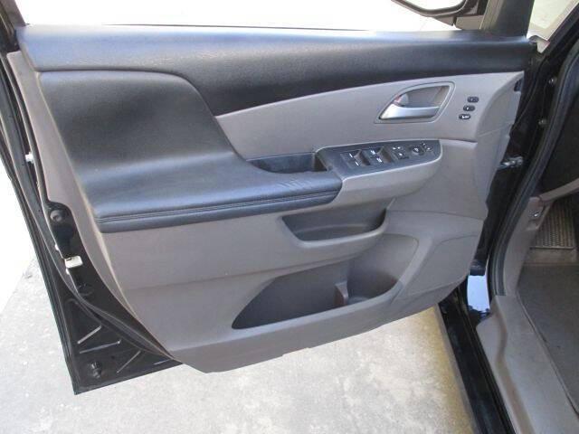 Photo of 2012 Crystal Black Pearl Honda Odyssey