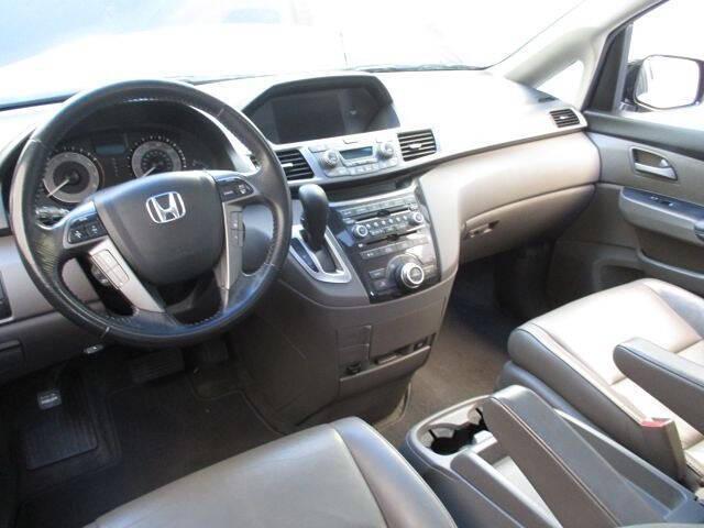 Photo of 2012 Crystal Black Pearl Honda Odyssey