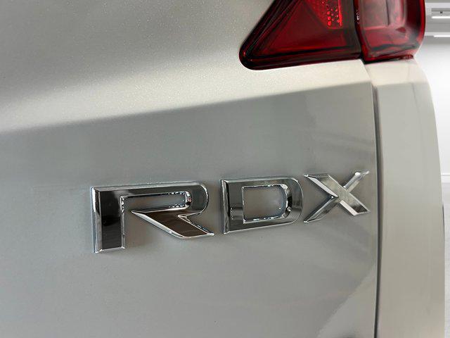 Photo of 2025 PLAT WHT PEARL Acura RDX
