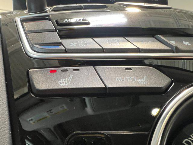 Photo of 2025 MAJESTIC BLK PR Acura RDX