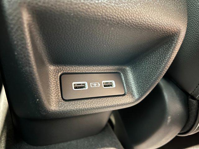 Photo of 2025 LIQUID CARBON M Acura Integra
