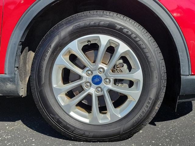 Photo of 2021 Red Ford Escape