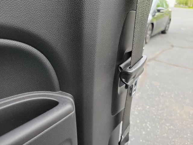Photo of 2018 Gray Chevrolet Colorado