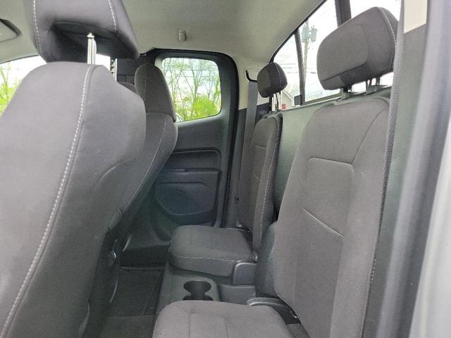Photo of 2018 Gray Chevrolet Colorado