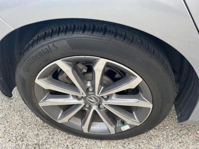 Photo of 2024 Lunar Silver Acura Integra