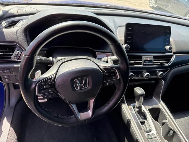 Photo of 2022 Still Night Pearl Honda Accord