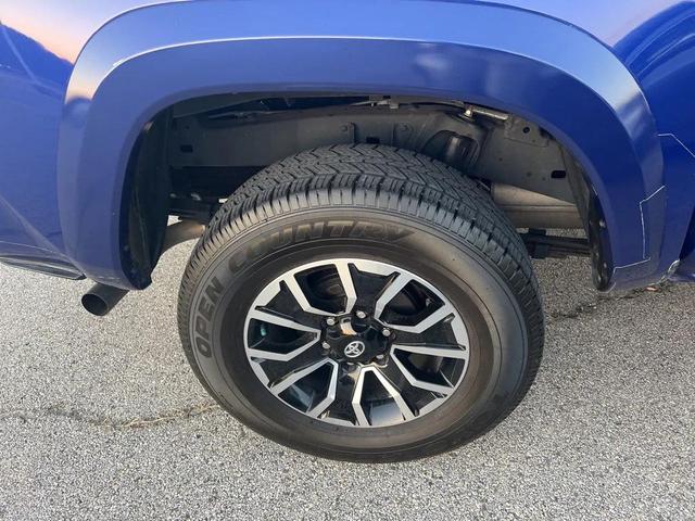 Photo of 2022 Blue Crush Toyota Tacoma