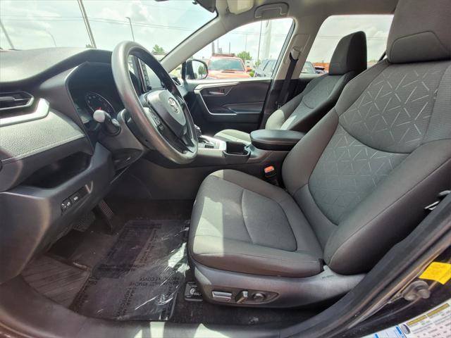 Photo of 2022 Midnight Black Toyota RAV4