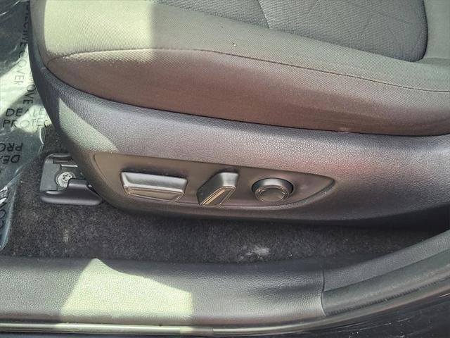 Photo of 2022 Midnight Black Toyota RAV4