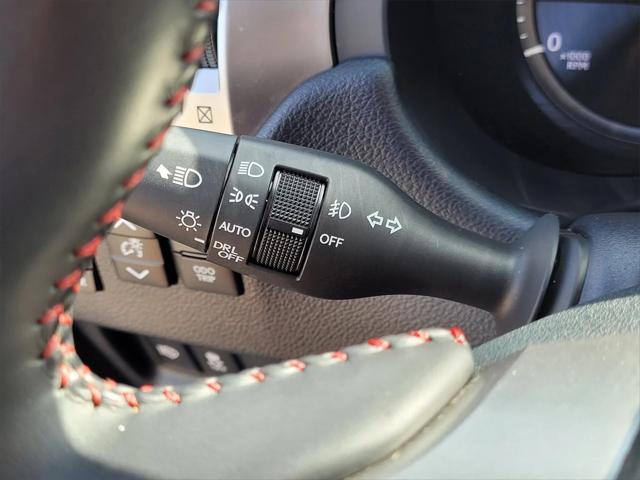 Photo of 2023 Atomic Silver Lexus GX 460