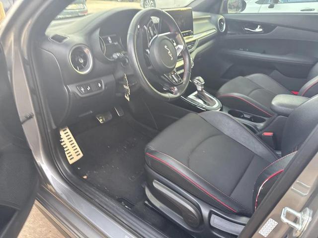 Photo of 2022 Steel Gray Kia Forte