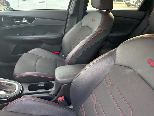Photo of 2022 Steel Gray Kia Forte
