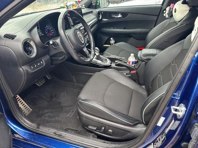 Photo of 2021 Deep Sea Blue Kia Forte