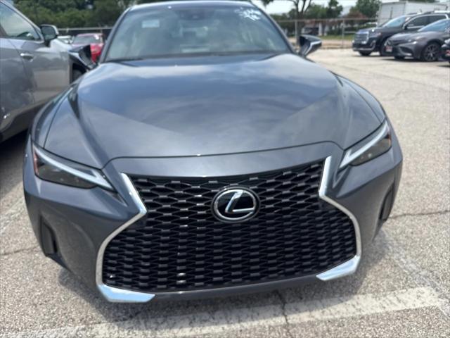 2024 Lexus Is 300