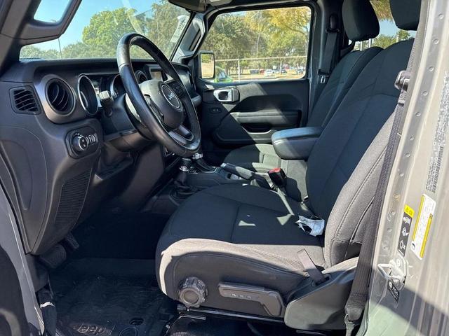 Photo of 2021 Sting-Gray Clearcoat Jeep Gladiator