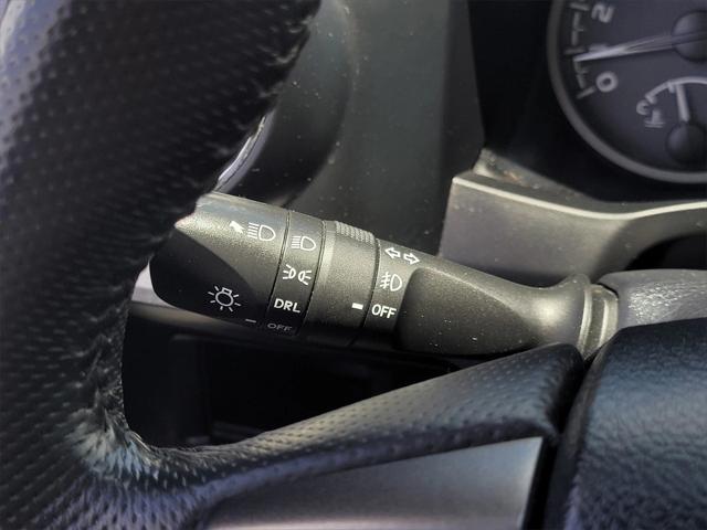 Photo of 2017 Magnetic Gray Toyota Tacoma
