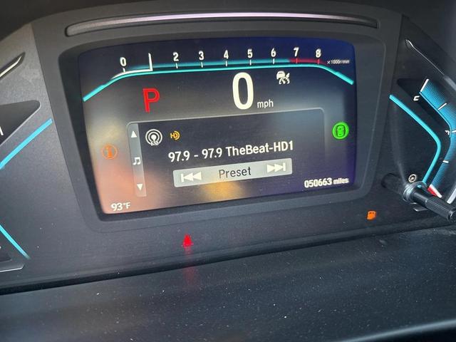 Photo of 2022 Lunar Silver Metallic Honda Odyssey
