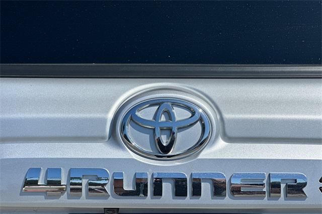 Photo of 2024 Classic Silver Metallic Toyota 4Runner